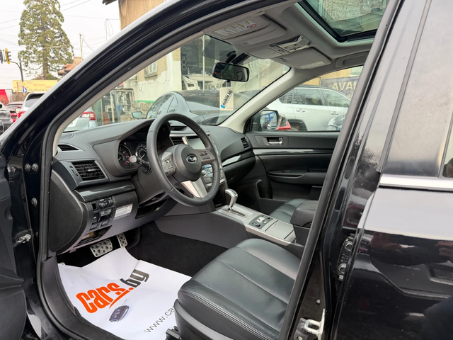 Subaru Legacy 2.5 GT - автомобили, коли, обяви за нови и употребявани 7