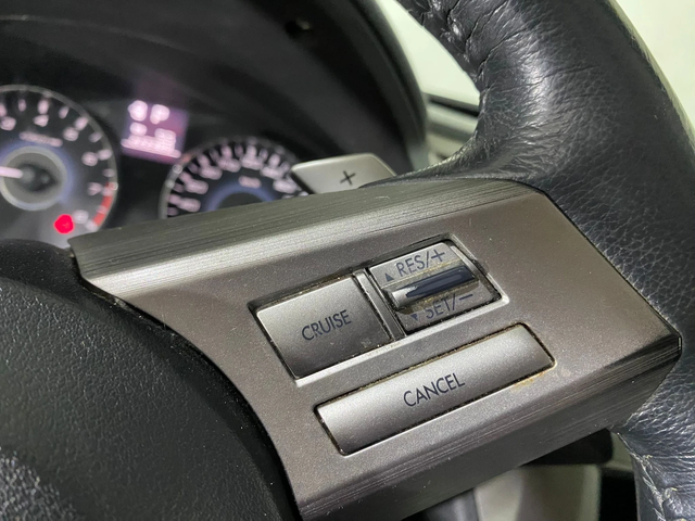 Subaru Legacy 2.0i AWD - автомобили, коли, обяви за нови и употребявани 11