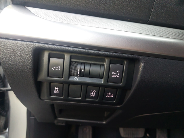 Subaru Outback 2, 0D AUTOMAT 4x4 - автомобили, коли, обяви за нови и употребявани 12