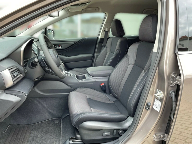 Subaru Outback 2.5i - автомобили, коли, обяви за нови и употребявани 6