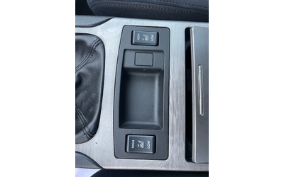 Subaru Outback 2.0D-4x4-ITALIA - автомобили, коли, обяви за нови и употребявани 12