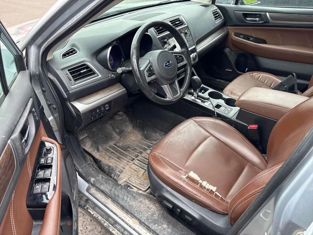 Subaru Outback * 5dr Wgn CVT 2.5i w/Tech Pkg * PANO* KEYLESS* - автомобили, коли, обяви за нови и употребявани 4