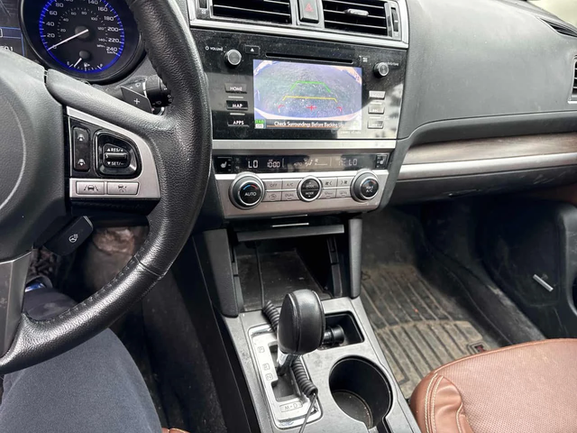 Subaru Outback * 5dr Wgn CVT 2.5i w/Tech Pkg * PANO* KEYLESS* - автомобили, коли, обяви за нови и употребявани 8