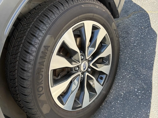 Subaru Outback Limited XT Turbo * CARFAX * АВТО КРЕДИТ * - автомобили, коли, обяви за нови и употребявани 5