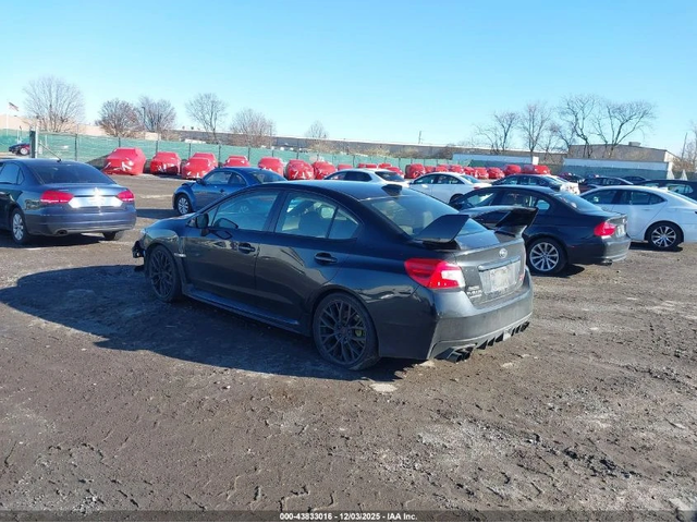 Subaru WRX STI - автомобили, коли, обяви за нови и употребявани 3