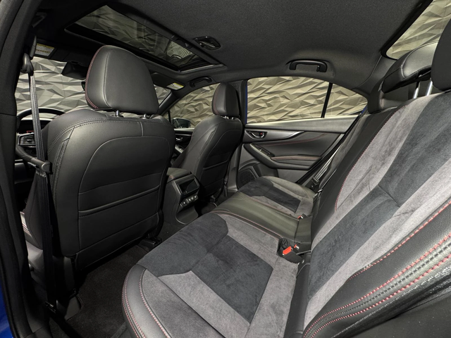 Subaru WRX Limited AWD Camera* H&K* Подгрев* - автомобили, коли, обяви за нови и употребявани 7