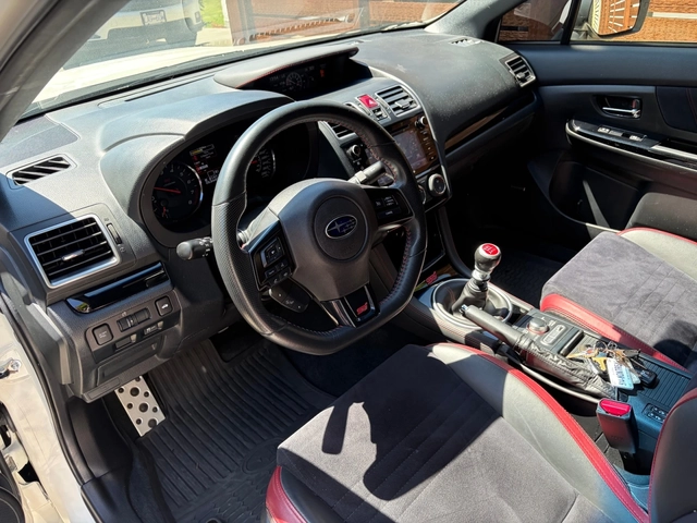 Subaru WRX * * CARFAX * * АВТО КРЕДИТ * * - автомобили, коли, обяви за нови и употребявани 6
