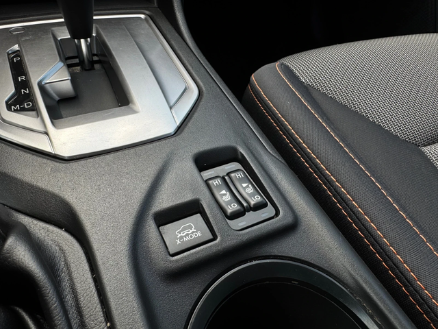 Subaru XV 2.0i-CROSSTREK PREMIUM-АВТОМАТИК-KEYLESS-CAMERA - автомобили, коли, обяви за нови и употребявани 14