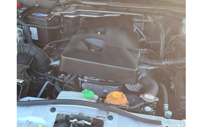 Suzuki Grand vitara 2.0i 4x4 - автомобили, коли, обяви за нови и употребявани 10