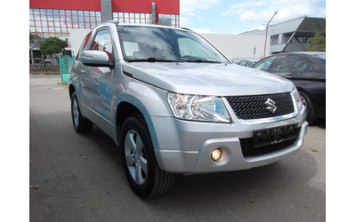 suzuki-grand-vitara-2-4-avtomatik-3vrati - 3
