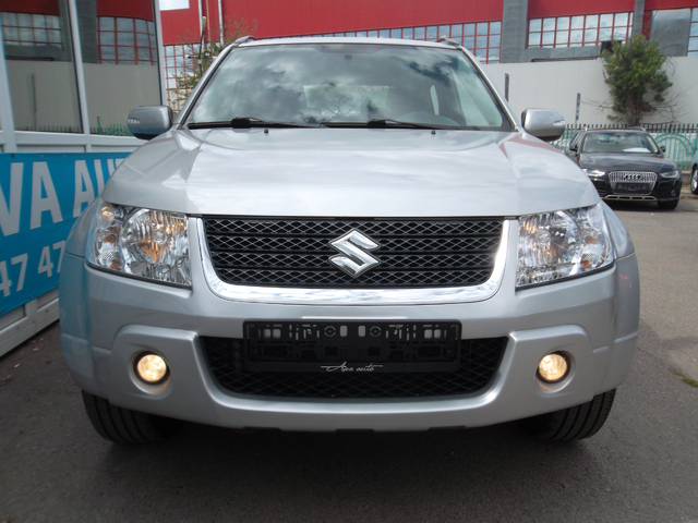 Suzuki Grand vitara 2.4 AVTOMATIK 3врати - автомобили, коли, обяви за нови и употребявани 4