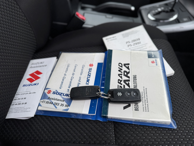 Suzuki Grand vitara 2.4i 4x4 Automatic - автомобили, коли, обяви за нови и употребявани 10