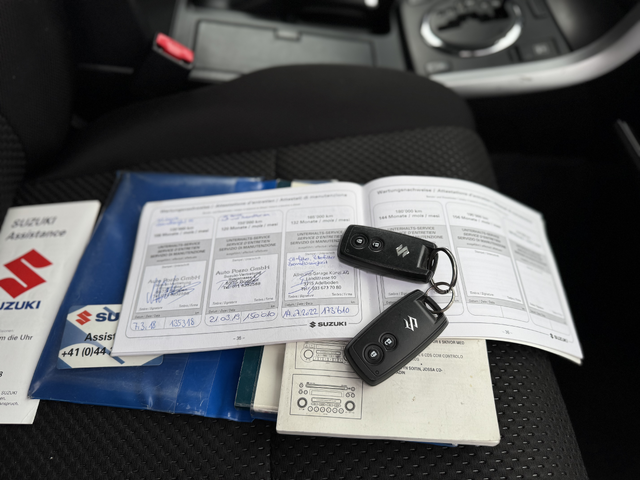 Suzuki Grand vitara 2.4i 4x4 Automatic - автомобили, коли, обяви за нови и употребявани 11