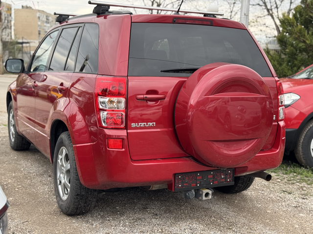 Suzuki Grand vitara 2.4i 4x4 Automatic - автомобили, коли, обяви за нови и употребявани 4