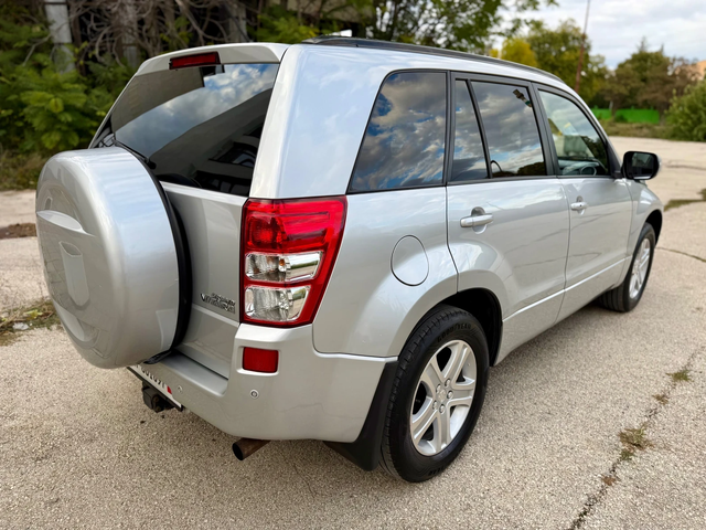 Suzuki Grand vitara 2.4i AUTOMATIC - автомобили, коли, обяви за нови и употребявани 3