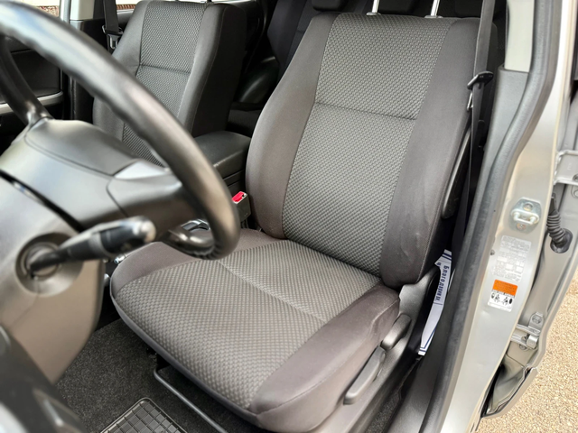 Suzuki Grand vitara 2.4i AUTOMATIC - автомобили, коли, обяви за нови и употребявани 8