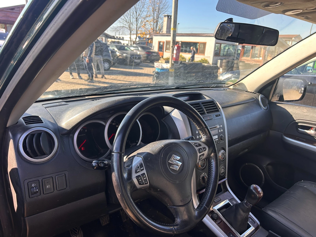 Suzuki Grand vitara 2.0i 4X4 KOJA EURO 4 - автомобили, коли, обяви за нови и употребявани 10