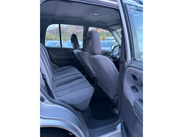 Suzuki Grand vitara Автоматик/Климатик/Повдигнат/Кални Гуми/Печка/Темп - автомобили, коли, обяви за нови и употребявани 9