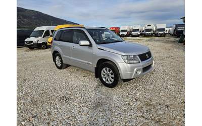 Suzuki Grand vitara 2.0i - автомобили, коли, обяви за нови и употребявани 6