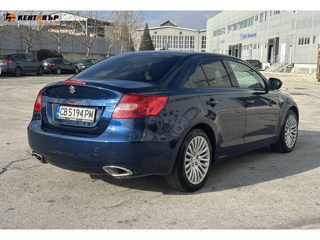 Suzuki Kizashi 2.4/4x4/Автомат - автомобили, коли, обяви за нови и употребявани 3