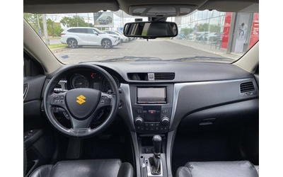 Suzuki Kizashi 2.4 AUT AWD - автомобили, коли, обяви за нови и употребявани 13