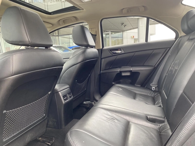 Suzuki Kizashi 2.4 AUT AWD - автомобили, коли, обяви за нови и употребявани 14