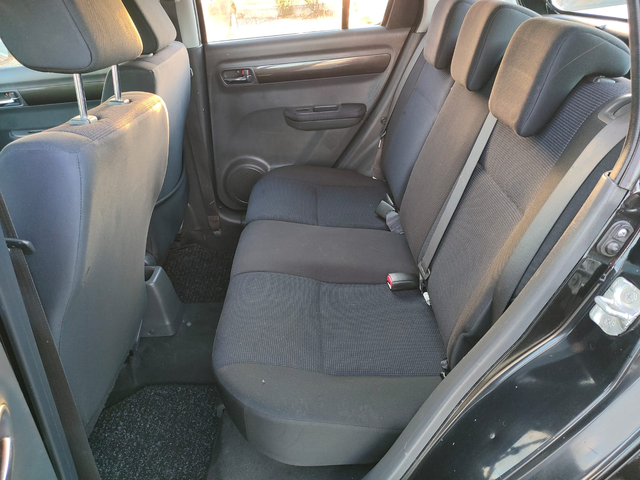 Suzuki Swift 1.3Iㅤ ㅤ ㅤ ㅤ - автомобили, коли, обяви за нови и употребявани 13