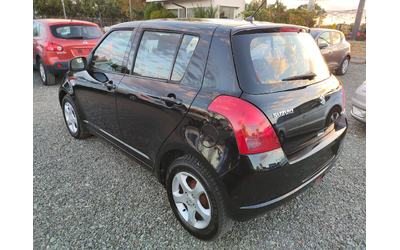 suzuki-swift-1-3i - 3
