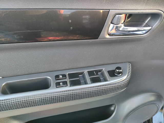 Suzuki Swift 1.3Iㅤ ㅤ ㅤ ㅤ - автомобили, коли, обяви за нови и употребявани 6