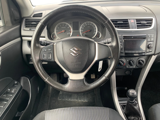 Suzuki Swift 1, 2i 94к.с., 4х4, евро5в, usd, климатик, мулти, e - автомобили, коли, обяви за нови и употребявани 13