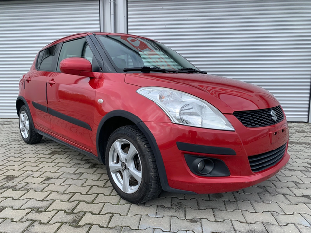 Suzuki Swift 1, 2i 94к.с., 4х4, евро5в, usd, климатик, мулти, e - автомобили, коли, обяви за нови и употребявани 3