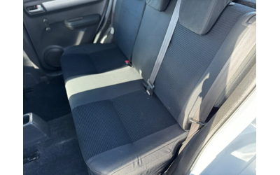 Suzuki Swift 1.3I - автомобили, коли, обяви за нови и употребявани 10