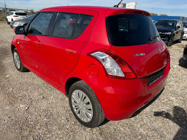 Suzuki Swift 1.2   4х4 ГАЗ.ИНЖЕКЦИОН - автомобили, коли, обяви за нови и употребявани 6