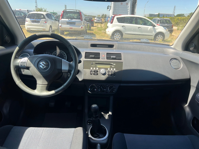 Suzuki Swift 1.3 4Х4 - автомобили, коли, обяви за нови и употребявани 13