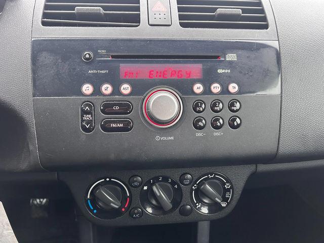 Suzuki Swift 1.3i EURO 4 - автомобили, коли, обяви за нови и употребявани 11