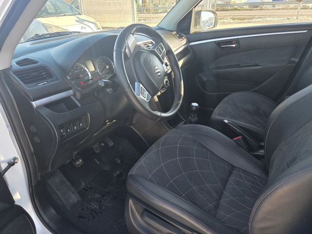 Suzuki Swift 4x4 - автомобили, коли, обяви за нови и употребявани 13