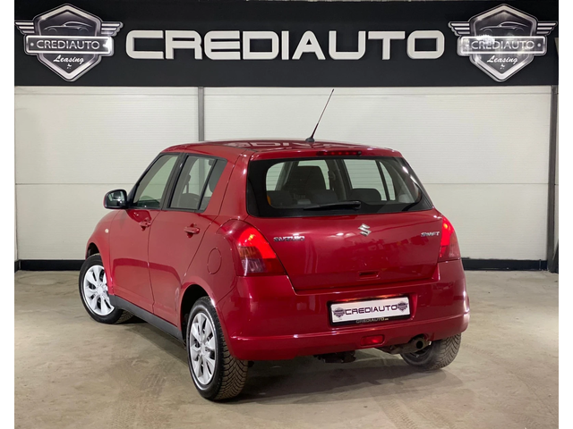 Suzuki Swift 1.3i - автомобили, коли, обяви за нови и употребявани 3