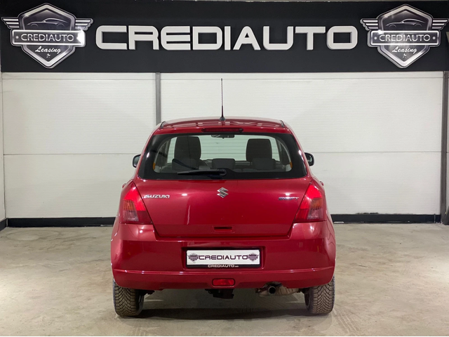Suzuki Swift 1.3i - автомобили, коли, обяви за нови и употребявани 4