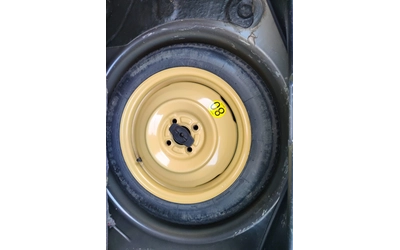 Suzuki Swift 1.3 I.  4x4 - автомобили, коли, обяви за нови и употребявани 15