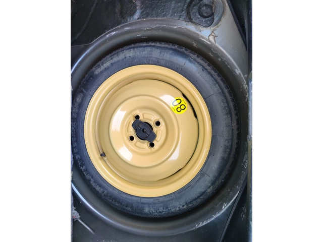Suzuki Swift 1.3 I.  4x4 - автомобили, коли, обяви за нови и употребявани 15