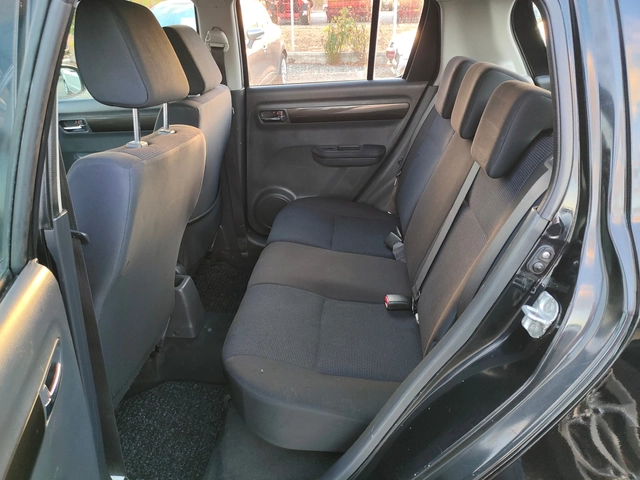 Suzuki Swift 1.3 I.  4x4 - автомобили, коли, обяви за нови и употребявани 6