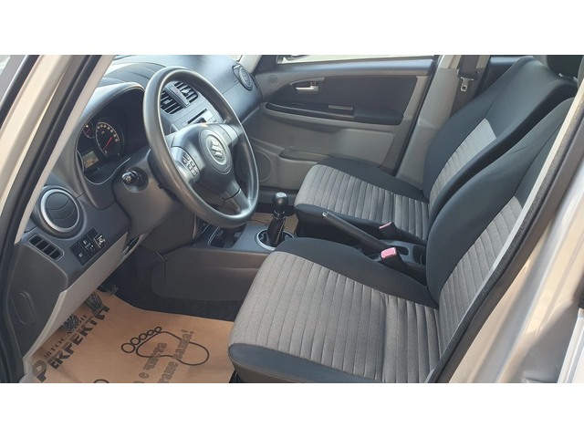 Suzuki SX4 1.6 бензин 111к.с. - автомобили, коли, обяви за нови и употребявани 11