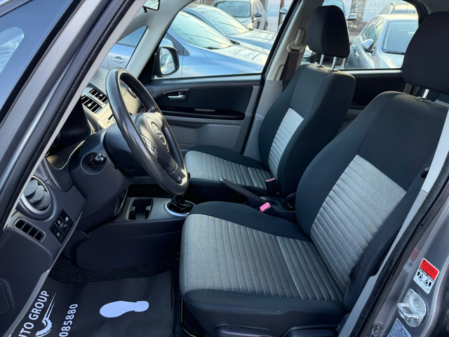 Suzuki SX4 1.6i 4x4 - автомобили, коли, обяви за нови и употребявани 6