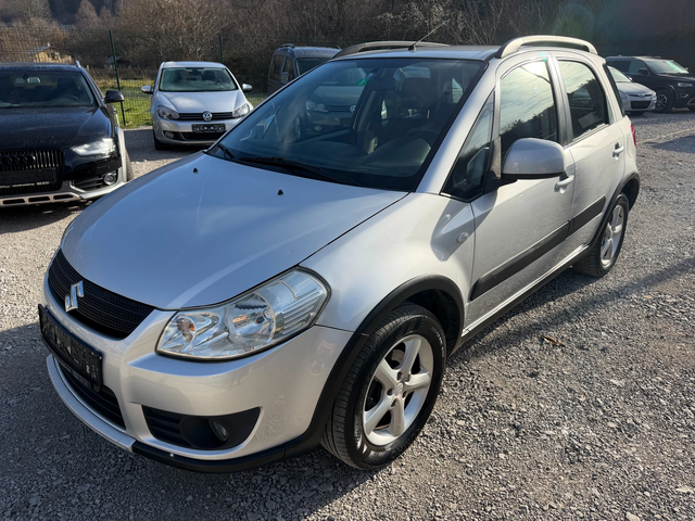 Suzuki SX4 1.6i 4x4 ITALIA - автомобили, коли, обяви за нови и употребявани 2