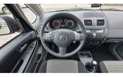 Suzuki SX4 4Х4 ЛИЗИНГ - автомобили, коли, обяви за нови и употребявани 13