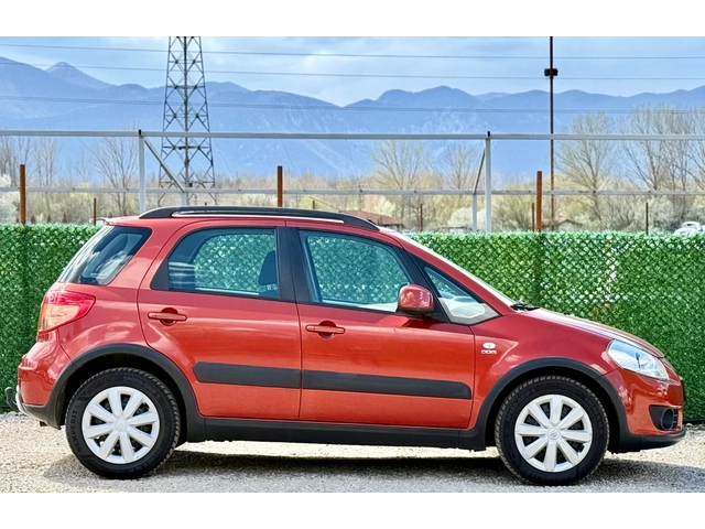 Suzuki SX4 1.9DDIS 4x4 - автомобили, коли, обяви за нови и употребявани 7