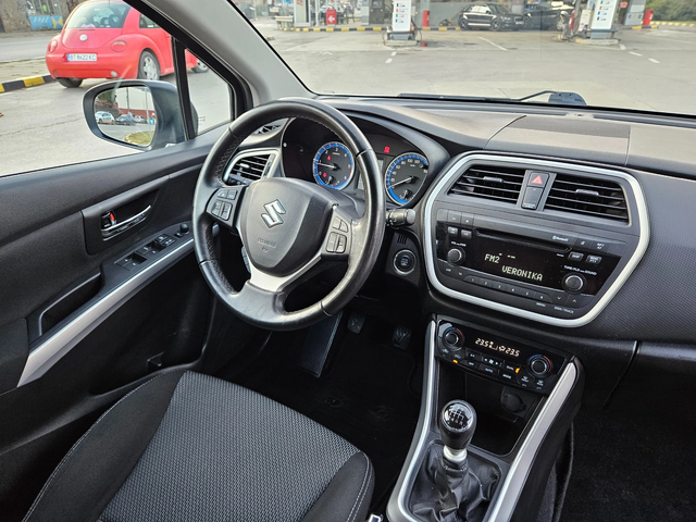 Suzuki SX4 S-Cross 1.6d KLIMATRONIK/6skorosti - автомобили, коли, обяви за нови и употребявани 10
