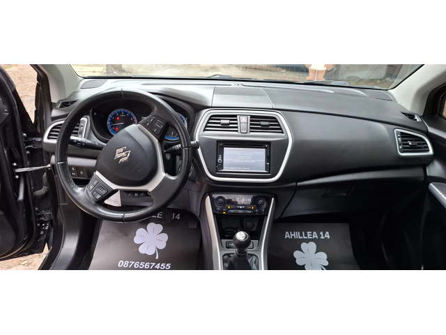 Suzuki SX4 S-Cross Suzuki S-Cross 1.6 4x4   Панорама, Кожа, Сервизна - автомобили, коли, обяви за нови и употребявани 13