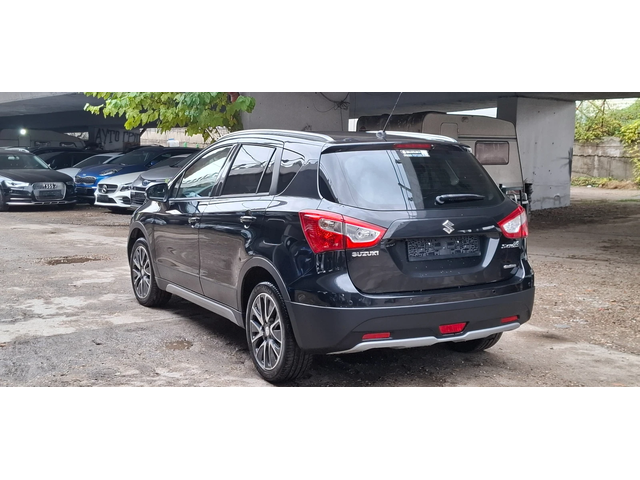 Suzuki SX4 S-Cross Suzuki S-Cross 1.6 4x4   Панорама, Кожа, Сервизна - автомобили, коли, обяви за нови и употребявани 4