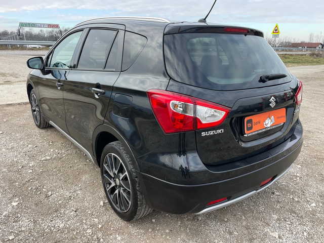 Suzuki SX4 S-Cross 1.6TDI-120-ITALIA - автомобили, коли, обяви за нови и употребявани 11